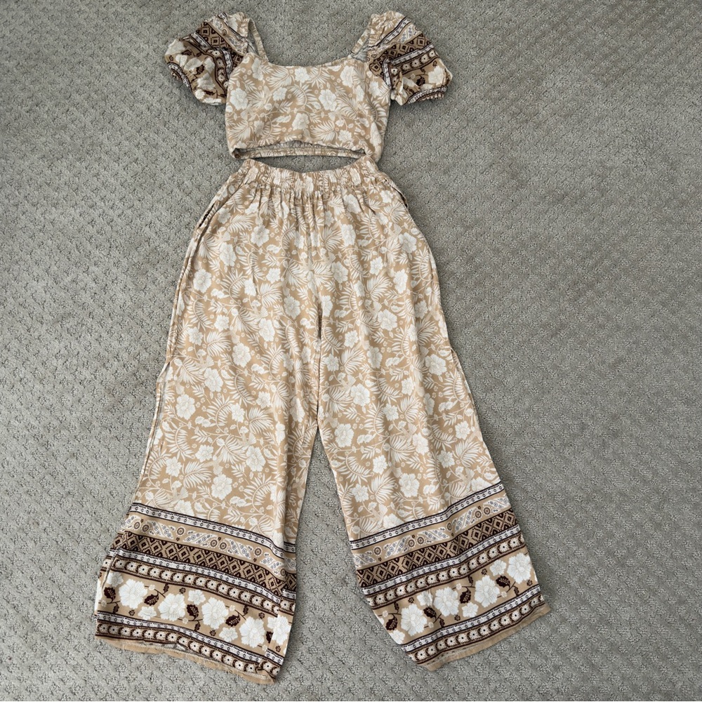 Chic Floral Beige and Brown Crop Top and Wide Leg Pants Set